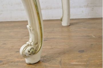 中古　イタリアブランド家具　SILIK(シリック)　細部まで凝った造りが美しいチェア(椅子、イス、サロンチェア)(R-063104)