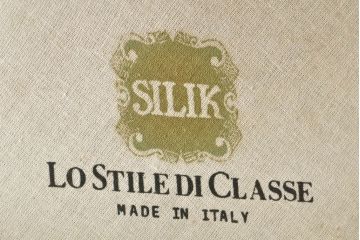中古　イタリアブランド家具　SILIK(シリック)　細部まで凝った造りが美しいチェア(椅子、イス、サロンチェア)(R-063104)