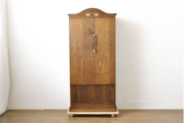 中古　美品　北海道旭川家具　山室家具製作所　佐藤弘司作　オーク35(OAK35)シリーズ　品のある雰囲気を醸し出すキュリオケース(キャビネット、ガラスケース、コレクションケース、飾り棚、戸棚、収納棚)(定価約35万円)(R-063110)