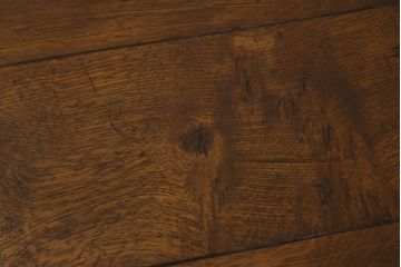 イギリスアンティーク　オーク材　前面に施された彫刻が目を惹く収納付きベンチ(コファ、収納箱、ブランケットボックス、ベンチチェスト)(R-063111)