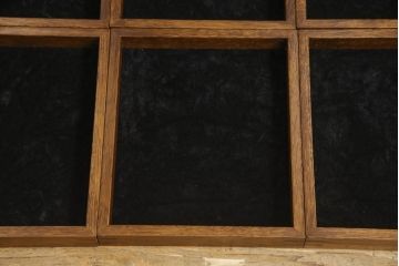 中古　美品　北海道旭川家具　山室家具製作所　工場長 高谷幸治 作　オーク材　OAKシリーズ　クラシカルなデザインが美しい縦型チェスト(キャビネット、サイドチェスト、引き出し、ジュエリーチェスト)(定価約34万円)(R-063116)
