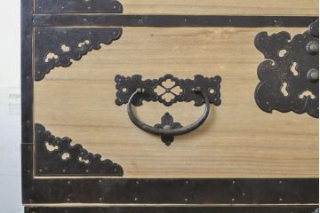 和製アンティーク　極上美品　特大金具の総桐佐渡小木箪笥(佐渡箪笥、和タンス、時代箪笥、衣装箪笥、桐たんす、収納箪笥)(R-063118)