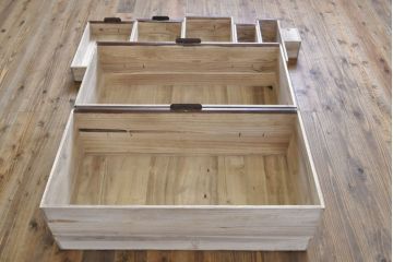 和製アンティーク　明治〜大正　漆のきれいな総桐佐渡八幡箪笥(佐渡箪笥、和タンス、時代箪笥、衣装箪笥、桐たんす、収納箪笥)(R-063121)