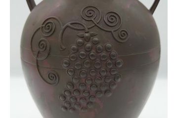 斑紫銅　葡萄文　独特な発色に魅せられる双耳花入(在銘、紫斑銅、花生、花瓶、花器)(R-063125)