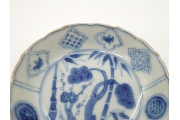 江戸期　上手物　古伊万里　染付　松竹梅文　角福　3.6寸　約11cm 稜花型　小皿4枚セット(三寸六分、馬、人物、窓絵、小鉢、深皿、和皿、和食器)(R-063126)
