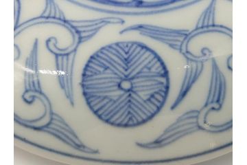幕末　伊万里　染付　線描　草花文　丸　直径5.2寸　約16cm　三段重(重箱、陶器、和食器、五寸二分)(R-063128)
