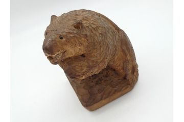銘無し　木のぬくもりが感じられる木彫りの熊(くま、クマ、木彫、置物、ディスプレイ)(R-063132)