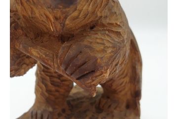 銘無し　木のぬくもりが感じられる木彫りの熊(くま、クマ、木彫、置物、ディスプレイ)(R-063132)