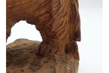 銘無し　木のぬくもりが感じられる木彫りの熊(くま、クマ、木彫、置物、ディスプレイ)(R-063132)