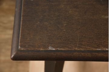 和製ビンテージ　神戸洋家具　永田良介商店　シックな色合いと天板上の装飾が魅力的なデスク(ワークデスク、在宅用、在宅ワーク、ヴィンテージ)(R-063135)