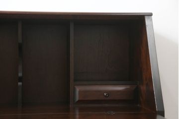 中古　美品　北海道民芸家具　美しい木目とシックな佇まいが魅力の片袖ライティングビューロー(ワークデスク、在宅ワーク、在宅用)(定価約29万円)(R-063136)