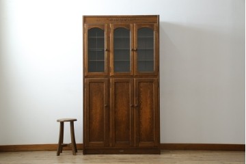 中古　カントリーハウス　10thアニバーサリー1985　収納力抜群!クラシカルな佇まいが魅力のキャビネット　(R-063142)