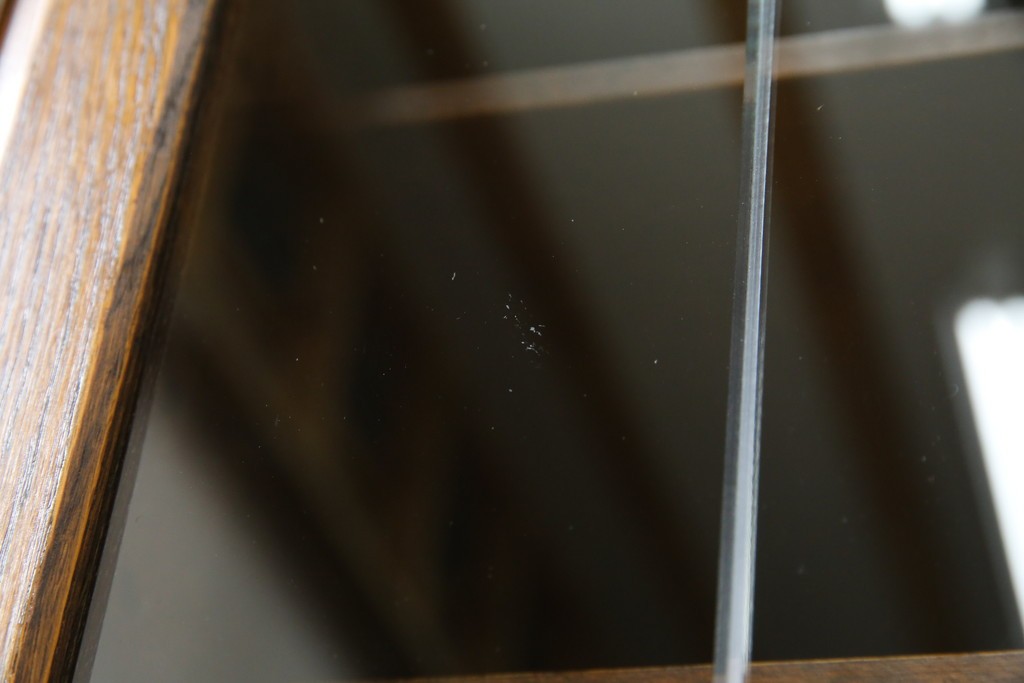 中古　カントリーハウス　10thアニバーサリー1985　収納力抜群!クラシカルな佇まいが魅力のキャビネット　(R-063142)