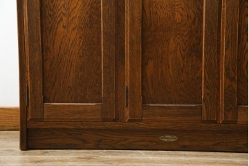 中古　カントリーハウス　10thアニバーサリー1985　収納力抜群!クラシカルな佇まいが魅力のキャビネット　(R-063142)