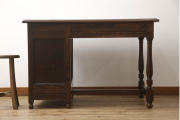 中古　松本民芸家具　T型片袖机　クラシカルな佇まいが魅力的なワークデスク(在宅用、在宅ワーク用、オフィスデスク)(定価約42万円)(R-063144)
