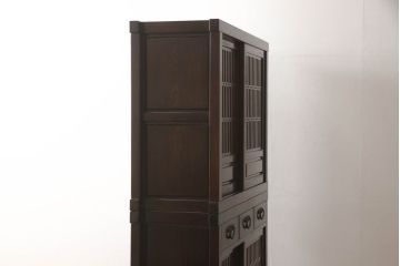 中古　美品　最高級　府中家具　松尾博昭 作　栗材　和の趣あふれる佇まいが魅力的な二段重ね水屋箪笥(食器棚、戸棚、収納棚、キャビネット)(R-063147)