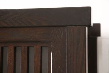 中古　美品　最高級　府中家具　松尾博昭 作　栗材　和の趣あふれる佇まいが魅力的な二段重ね水屋箪笥(食器棚、戸棚、収納棚、キャビネット)(R-063147)
