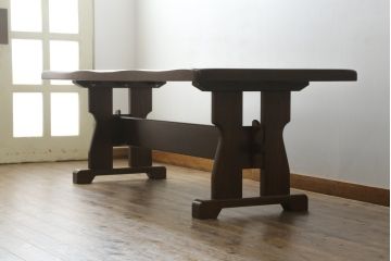 中古　美品　北海道旭川家具　山室家具製作所　ナラ材　天板極厚　木の温もりを感じるダイニングテーブル(食卓、4人掛け、6人掛け)(R-063148)