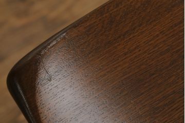 中古　美品　北海道旭川家具　山室家具製作所　ナラ材　天板極厚　木の温もりを感じるダイニングテーブル(食卓、4人掛け、6人掛け)(R-063148)
