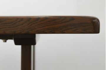 中古　美品　北海道旭川家具　山室家具製作所　ナラ材　天板極厚　木の温もりを感じるダイニングテーブル(食卓、4人掛け、6人掛け)(R-063148)