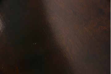 中古　北海道民芸家具　クラシカルな雰囲気が魅力のサイドボード(サイドキャビネット、収納棚、戸棚、リビングボード)(R-063155)