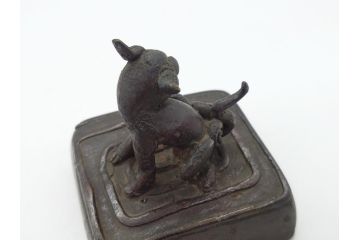 時代物　古銅印　獅子　瑞玉集門　地瑞〇開　銅印2個(角印・丸印)(印章、印材、判子、中国?、唐物?)(R-063164)
