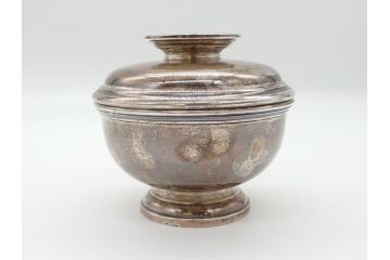 ビンテージ　TIFFANY & CO. STERLING 1012　銀製　蓋つき小物入れ(ヴィンテージ、シルバー、ふた付き小物入れ、マルチケース、ジャー、シュガーポット)(R-063165)