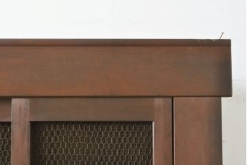 和製アンティーク　丸桟引き戸　凛とした美しさが上品な和を演出してくれる近江水屋箪笥(食器棚、戸棚、収納棚、キャビネット、重ね箪笥)(R-063171)