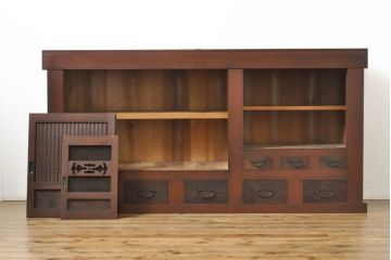 和製アンティーク　丸桟引き戸　凛とした美しさが上品な和を演出してくれる近江水屋箪笥サイドボード(食器棚、戸棚、収納棚、キャビネット)(R-063172)
