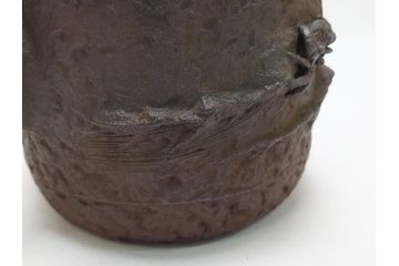 明治期　堀山城家九世　大日本　御釜師　堀政五郎　龍文堂造　斑紫銅　蟹紋　阿弥陀堂形　鉄瓶(共箱付き、紫斑銅、明治38年)(R-063187)