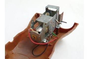 稀少!　当時物　マルサン　プラモデル　驚異の大魔神　リモートコントロール　1966年(レトロ、玩具、電動プラモデル)(R-063190)