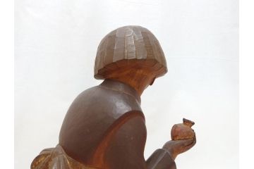 彫刻家　三国慶一　木彫の置物(少女、女の子、着物、石榴、ざくろ、ザクロ)(R-063204)
