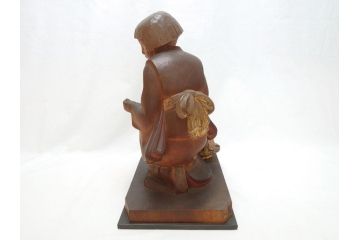 彫刻家　三国慶一　木彫の置物(少女、女の子、着物、石榴、ざくろ、ザクロ)(R-063204)