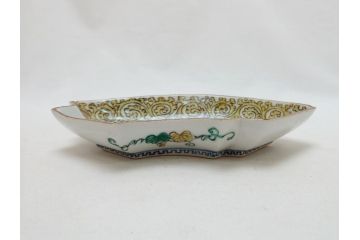  	明治期　九谷焼　二重角福　色絵　木に鳥文　変形皿5枚セット(共箱付き、和皿、和食器)(R-063205)