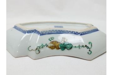  	明治期　九谷焼　二重角福　色絵　木に鳥文　変形皿5枚セット(共箱付き、和皿、和食器)(R-063205)