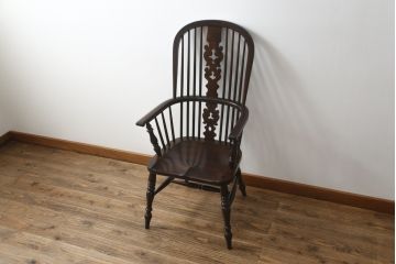 中古　松本民芸家具　#44A型　シックな色合いとクラシカルな佇まいが魅力のウィンザーチェア(ウインザーチェア、アームチェア、板座チェア、ダイニングチェア、椅子、イス)(定価約20万円)(R-063209)