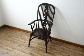 中古　松本民芸家具　#44A型　シックな色合いとクラシカルな佇まいが魅力のウィンザーチェア(ウインザーチェア、アームチェア、板座チェア、ダイニングチェア、椅子、イス)(定価約20万円)(R-063210)