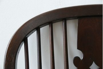 中古　松本民芸家具　#44A型　シックな色合いとクラシカルな佇まいが魅力のウィンザーチェア(ウインザーチェア、アームチェア、板座チェア、ダイニングチェア、椅子、イス)(定価約20万円)(R-063210)