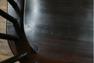 中古　松本民芸家具　#44A型　シックな色合いとクラシカルな佇まいが魅力のウィンザーチェア(ウインザーチェア、アームチェア、板座チェア、ダイニングチェア、椅子、イス)(定価約20万円)(R-063210)