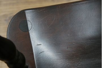 中古　松本民芸家具　#44A型　シックな色合いとクラシカルな佇まいが魅力のウィンザーチェア(ウインザーチェア、アームチェア、板座チェア、ダイニングチェア、椅子、イス)(定価約20万円)(R-063212)