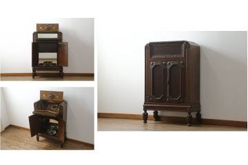 イギリスアンティーク　希少!　美品　オーク材　重厚な佇まいが魅力的なサーバーキャビネット(サイドボード、戸棚、収納棚)(R-063215)