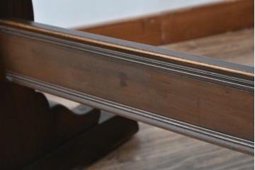 イギリスヴィンテージ　ERCOL(アーコール)　クラシカルな雰囲気漂うダイニングテーブル(4人掛け、6人掛け、食卓、ヴィンテージ)(R-063223)