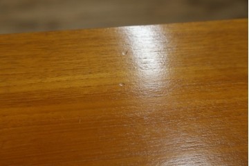 イギリスビンテージ　nathan(ネイサン)　スタイリッシュなデザインがお洒落なサイドキャビネット　(R-063240)