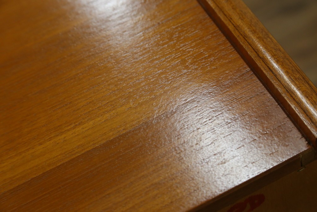 イギリスビンテージ　nathan(ネイサン)　スタイリッシュなデザインがお洒落なサイドキャビネット　(R-063240)