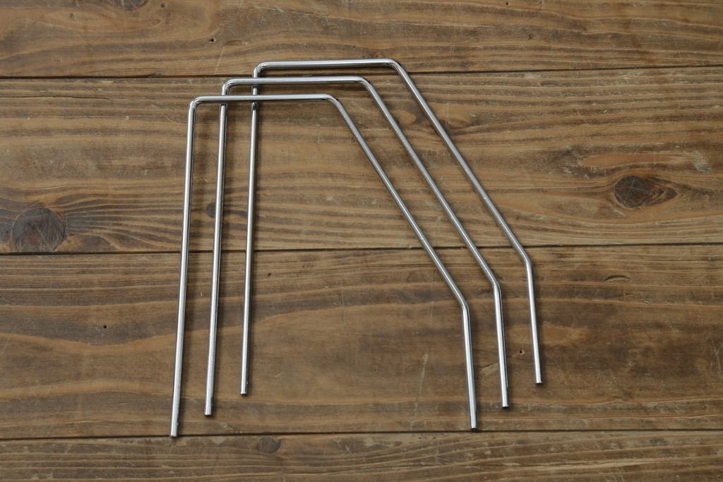 イギリスビンテージ　nathan(ネイサン)　スタイリッシュなデザインがお洒落なサイドキャビネット　(R-063240)