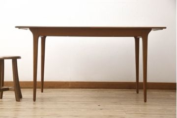 ビンテージ家具　A.H McINTOSH(マッキントッシュ)　チーク材　シンプルで洗練された佇まいのエクステンションテーブル(ダイニングテーブル、4人掛け、6人掛け、ヴィンテージ)(R-063248)