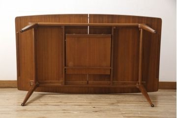 ビンテージ家具　A.H McINTOSH(マッキントッシュ)　チーク材　シンプルで洗練された佇まいのエクステンションテーブル(ダイニングテーブル、4人掛け、6人掛け、ヴィンテージ)(R-063248)