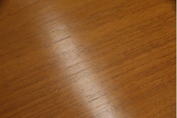 ビンテージ家具　希少!　チーク材　A.H McINTOSH(マッキントッシュ)　洗練されたデザインと機能性が魅力のサイドボード(ローボード、リビングボード、収納棚、戸棚)(R-063251)