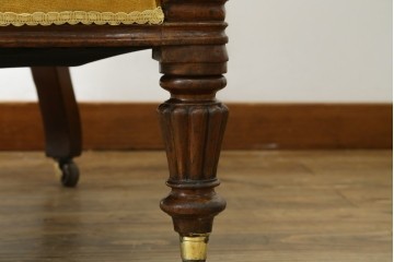 イギリスアンティーク　マホガニー材　イエローカラーのファブリックが空間を華やかに彩るサロンチェア　(R-063254)