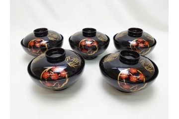 松竹梅文　蒔絵　木製　吸物椀5客セット(共箱付き、和食器、漆器、黒漆、お椀)(R-063273)